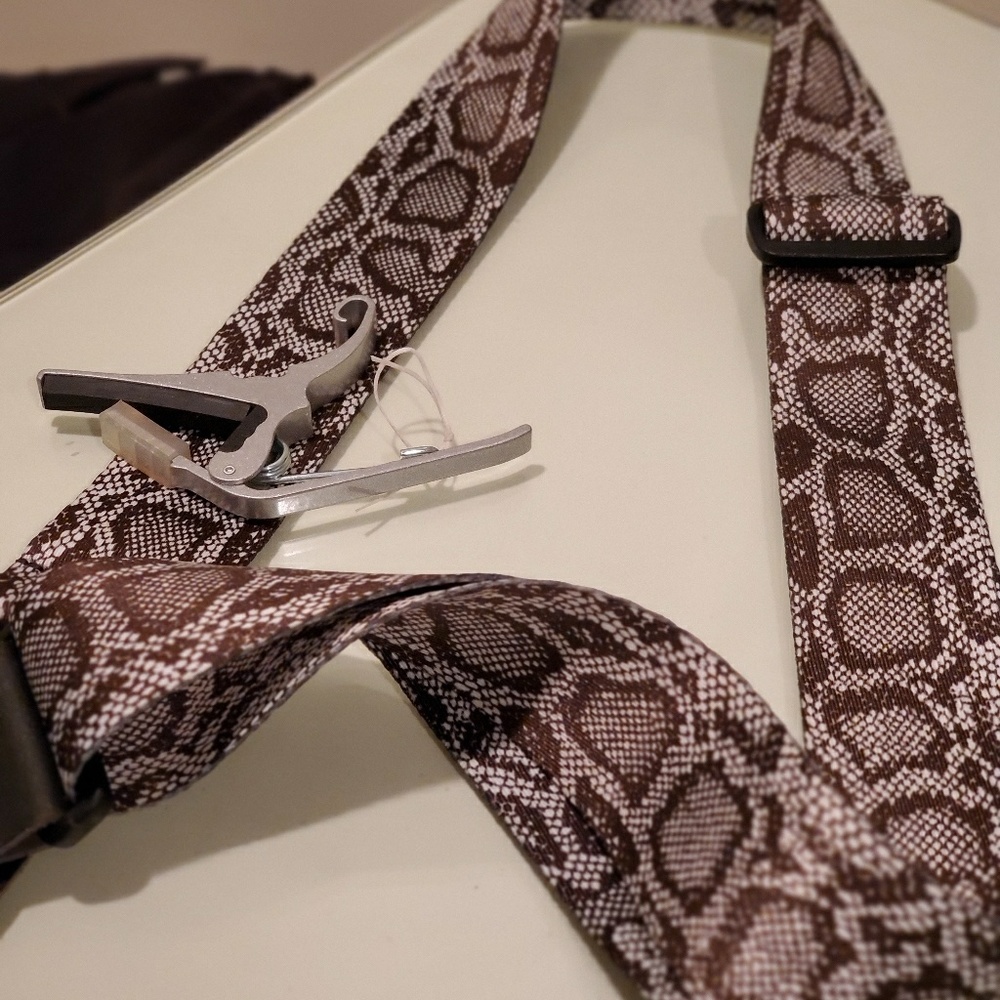 Guar strap and exsesrie